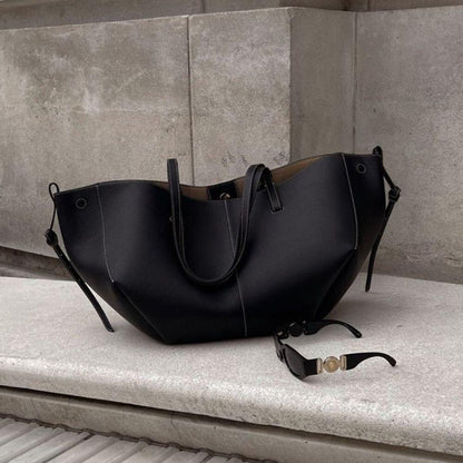 Elora Grand Tote