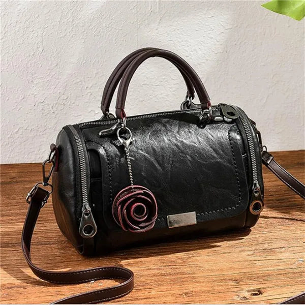 Fashion Women Shoulder Bag with Flower Pendant