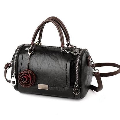 Fashion Women Shoulder Bag with Flower Pendant